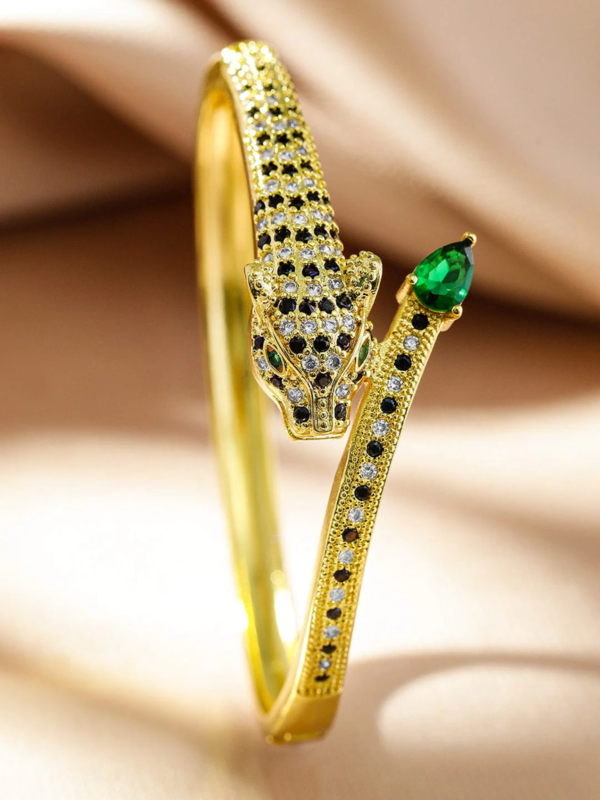 22K Gold-Plated Panther Head Bracelet